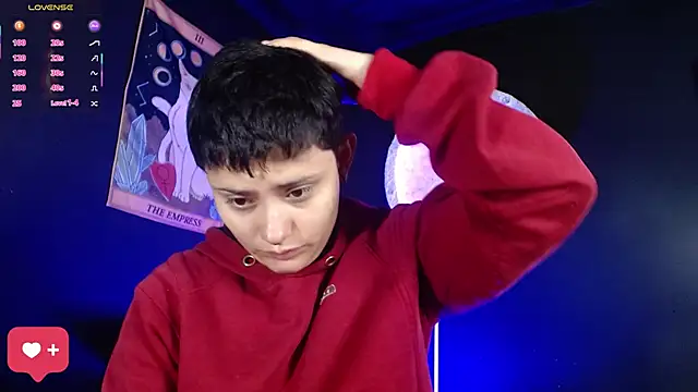 girl intense444 online show from February 24, 1:01 pm