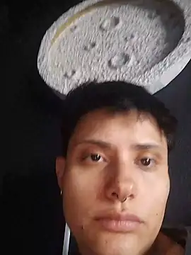 girl intense444 online show from March 18, 5:36 pm