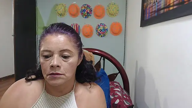sexytitshot126 online show from July 16, 1:02 am