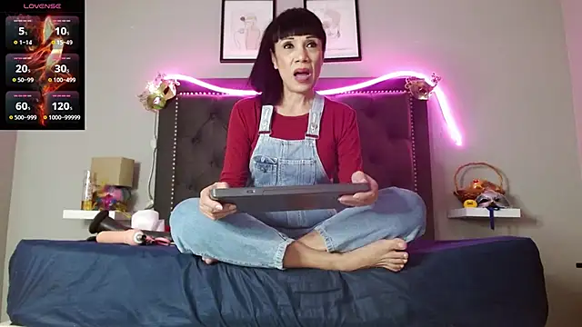 CharlotteLemke online show from November 27, 2:06 pm