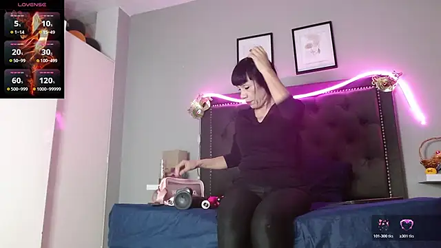 CharlotteLemke online show from November 28, 12:49 pm