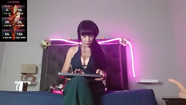 CharlotteLemke online show from February 10, 12:59 pm