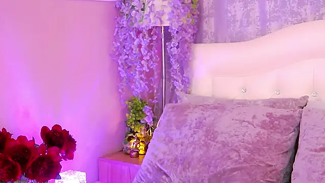 Asian legs online show from May 29, 10:10 am