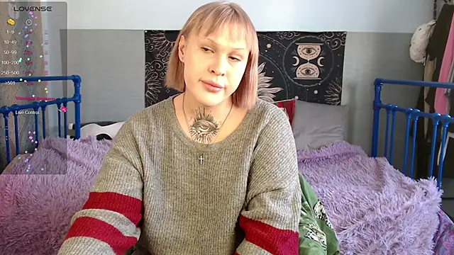 ivamayy online show from February 6, 8:21 am