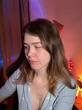 Snapshot of AmberIIey chatting on November 7, 3:16 pm AmberIIey online show from November 7, 3:16 pm