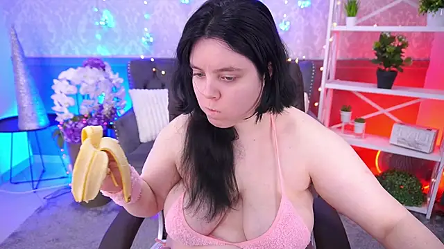 LittleShyy online show from January 17, 6:39 am