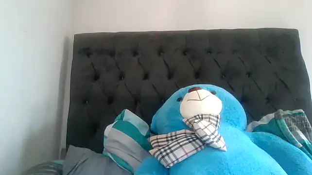 cherryontopy online show from February 26, 7:55 am