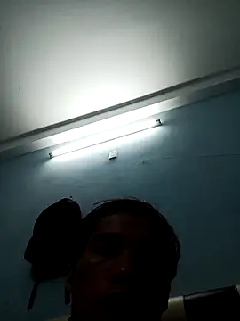 Snapshot of Cachcutee chatting on December 31, 1:41 pm Cachcutee online show from December 31, 1:41 pm