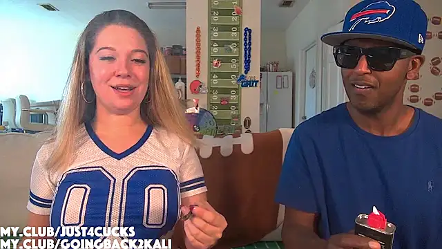 boomboomr00m online show from November 16, 6:01 pm