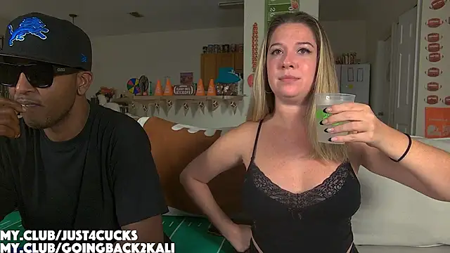 boomboomr00m online show from October 21, 2:11 am