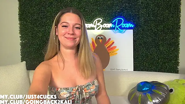 boomboomr00m online show from November 15, 2:15 am