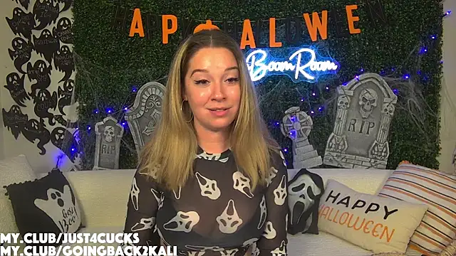 boomboomr00m online show from October 29, 2:32 am