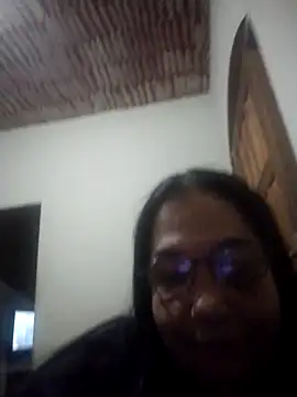 Snapshot of catdool chatting on September 15, 1:50 am catdool online show from September 15, 1:50 am