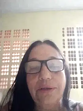 Snapshot of catdool chatting on February 20, 12:57 pm catdool online show from February 20, 12:57 pm