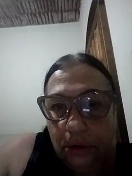 Snapshot of catdool chatting on October 9, 11:16 pm catdool online show from October 9, 11:16 pm
