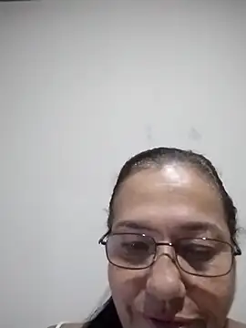 Snapshot of catdool chatting on March 19, 1:54 am catdool online show from March 19, 1:54 am