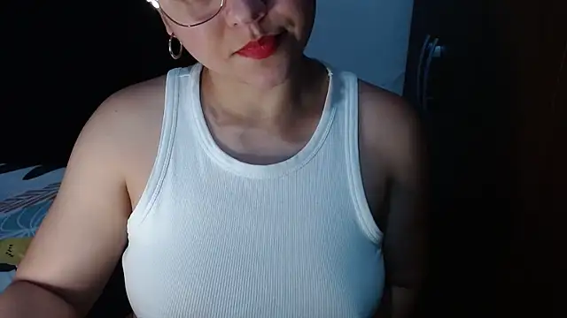 Snapshot of lizbodu chatting on August 2, 8:50 pm lizbodu online show from August 2, 8:50 pm