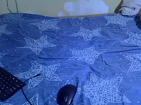 Snapshot of EbonyMina_ chatting on February 20, 9:22 am EbonyMina online show from February 20, 9:22 am