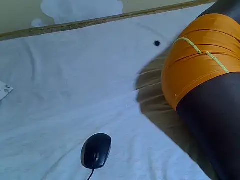 Snapshot of EbonyMina_ chatting on February 16, 8:24 am EbonyMina online show from February 16, 8:24 am