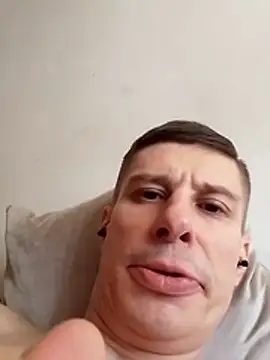 Snapshot of TJEMOKA chatting on November 28, 11:32 am TJEMOKA online show from November 28, 11:32 am