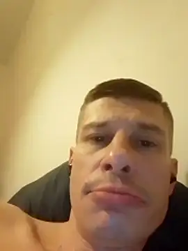 Snapshot of TJEMOKA chatting on November 15, 3:38 pm TJEMOKA online show from November 15, 3:38 pm