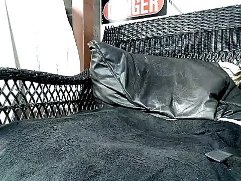 HungHawaiian808xh online show from November 4, 5:22 am