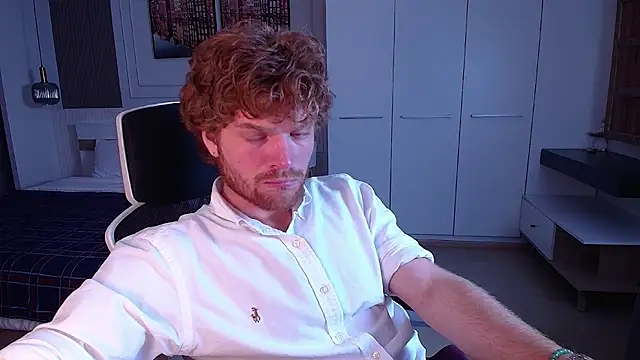 kinkypumpkinboy online show from March 15, 8:16 pm