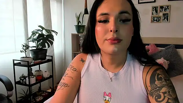 naty pink online show from March 10, 4:11 pm