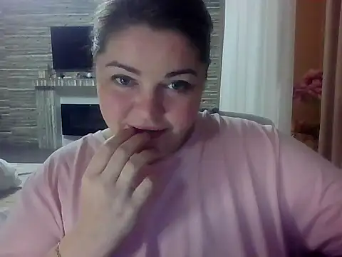 cute  cherry online show from March 13, 9:20 pm