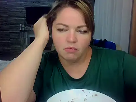 cute  cherry online show from May 20, 6:38 pm