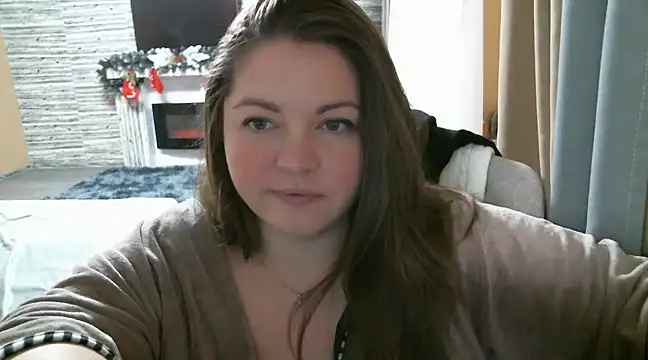 Snapshot of cute__cherry chatting on January 3, 10:29 pm cute  cherry online show from January 3, 10:29 pm