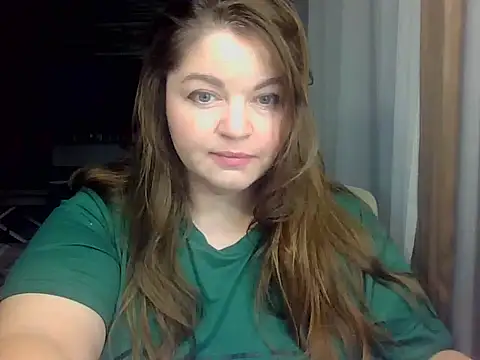 Snapshot of cute__cherry chatting on January 7, 4:50 am cute cherry online show from January 7, 4:50 am