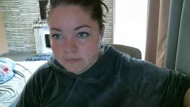 Snapshot of cute__cherry chatting on March 10, 7:55 am cute  cherry online show from March 10, 7:55 am
