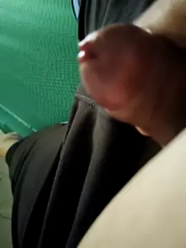 Snapshot of Rubens2431 chatting on March 20, 6:20 pm Rubens2431 online show from March 20, 6:20 pm