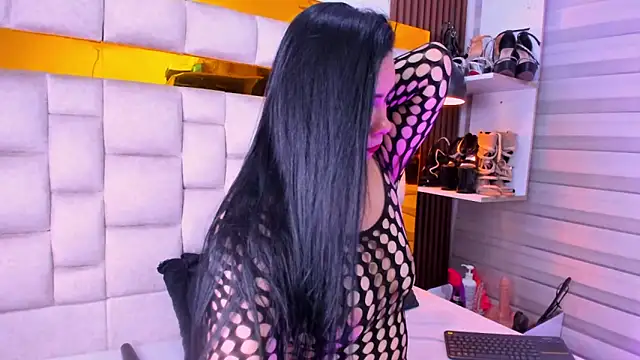 bigass monic online show from March 21, 7:42 am