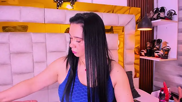 bigass monic online show from January 12, 3:13 am