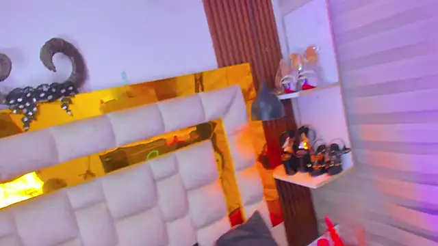 bigass monic online show from February 5, 12:28 am