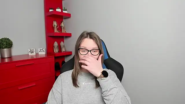 Cookie zoe online show from November 4, 6:39 am