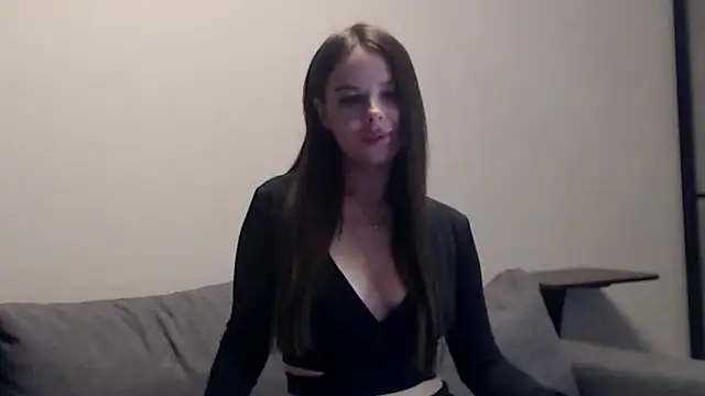 Melanie Scott Richerds online show from November 4, 12:03 am