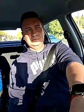 Snapshot of nemes2 chatting on November 1, 1:38 pm nemes2 online show from November 1, 1:38 pm