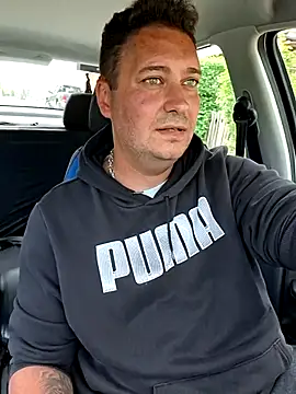 nemes2 online show from April 22, 11:50 am