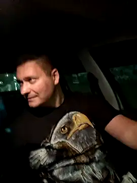 Snapshot of nemes2 chatting on December 4, 6:18 pm nemes2 online show from December 4, 6:18 pm