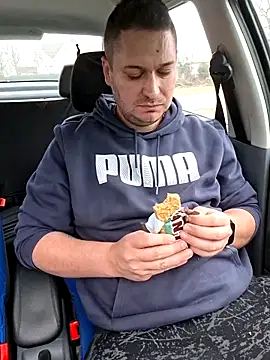 nemes2 online show from February 4, 12:55 pm