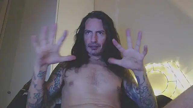 Snapshot of Bailey39 chatting on March 6, 1:44 am Bailey39 online show from March 6, 1:44 am