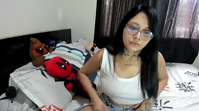 Snapshot of youth_lust69 chatting on June 16, 8:20 pm youth lust69 online show from June 16, 8:20 pm