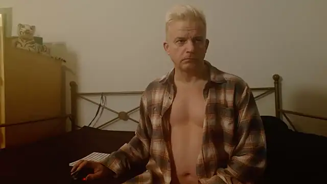 Dragonnycxh online show from November 7, 3:22 am