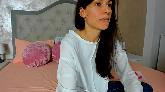 JennaMyers online show from March 27, 8:21 pm