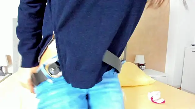 JennaMyers online show from March 4, 8:16 pm