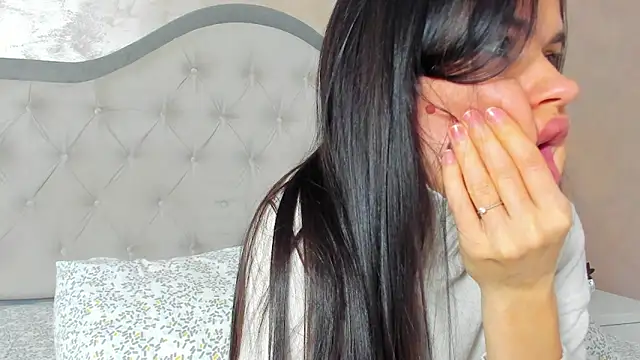 JennaMyers online show from December 16, 8:13 pm