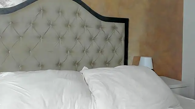 JennaMyers online show from February 18, 8:27 pm